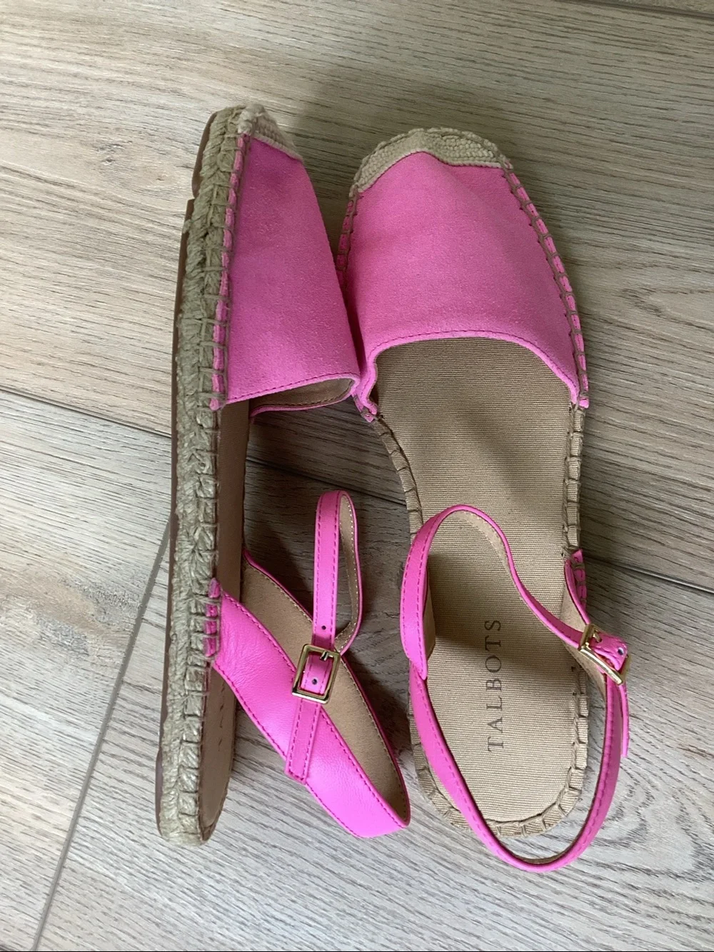 NIB Talbots Izzy D’Orsay Suede Espadrille Sandals Brilliant Pink Size 9.5